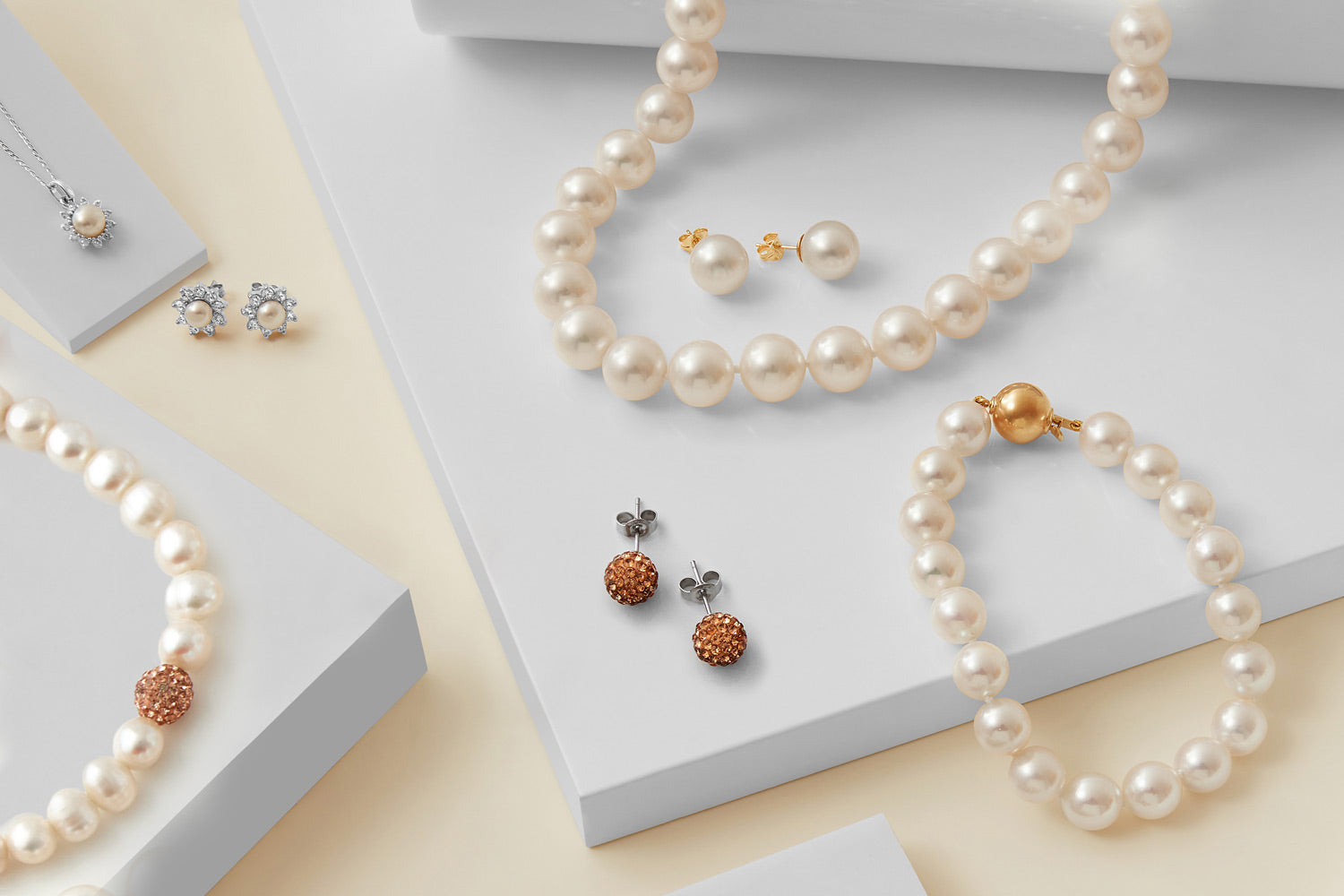 Buy Hyderabadi Pearls Jewellery Online | Mangatrai Pearls & Jewellers